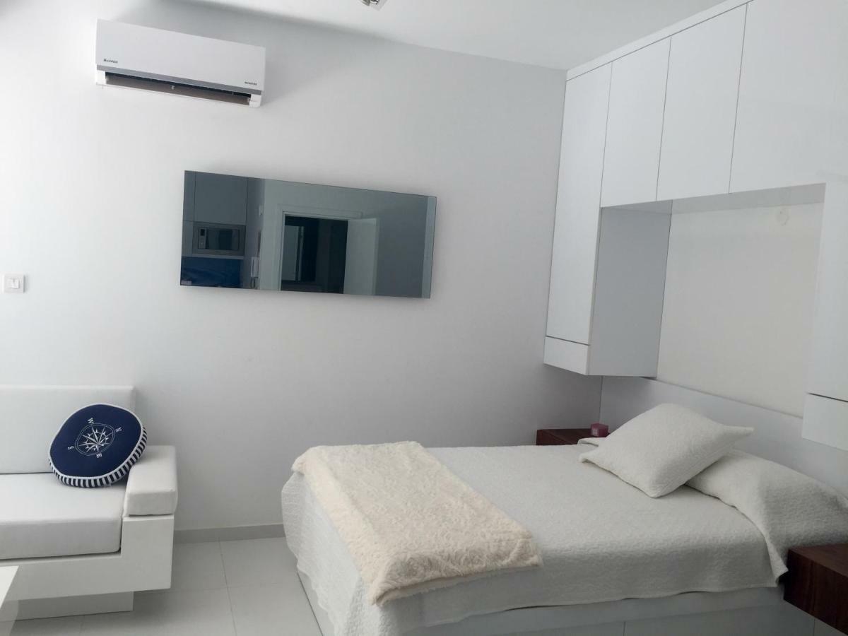 Modern Seaview Beach Studio Limassol Zewnętrze zdjęcie
